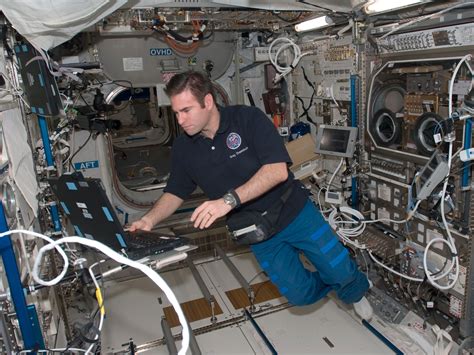 Tour The International Space Station Business Insider