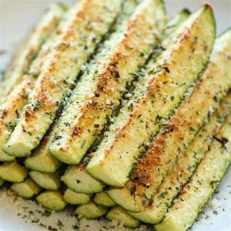 Arrange the rounds on a baking sheet, taking care not to overlap them. Baked Parmesan Zucchini | FOOD | Pinterest