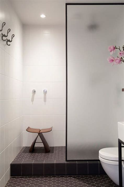 Thanks for visiting our white primary bathroom photo gallery where you can search a lot of white primary bathroom design ideas. 35 white bathroom tile ideas and pictures 2020