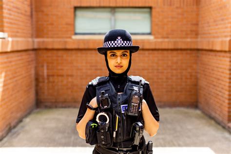 It Was Quite Empowering Says Britain S First Hijab Wearing Police