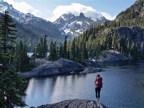 19 Women Who Instagram All The Epic Outdoorsy Things They Do Self