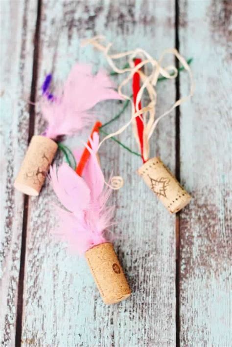 Easy Cat Toys To Make From Wine Corks Sweet T Makes Three Homemade