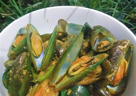 Dijamin bikin lahap makan dan nambah nasi. Resep Kerang Hijau Bumbu Kuning : Kerang hijau / ijo ...