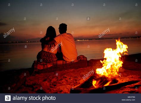 Romantic Date On Beach At Night Stock Photo 181298593 Alamy
