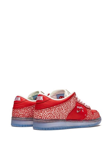 Nike X Stingwater Magic Mushroom Sb Dunk Low Sneakers In Red Modesens