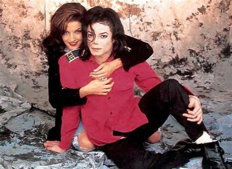 The Official Wedding Portrait Michael Jackson And Lisa Marie