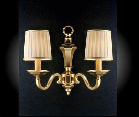 Se la tua stanza è arredata in stile classico, potrai. Applique ideale per l'arredamento classico | IDFdesign