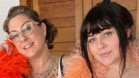 American Pickers Star Danielle Colby Shares New Pic Of Daughter Memphis 21 Totally Naked And