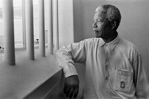 Mandela Nella Cella Del Carcere Di Robben Island Dove