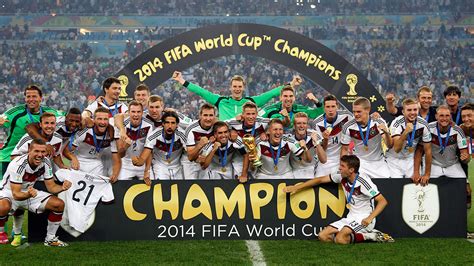46％割引2021最新のスタイル History Of The Fifa World Cup ワールドカップ 記念グッズ サッカーフットサル