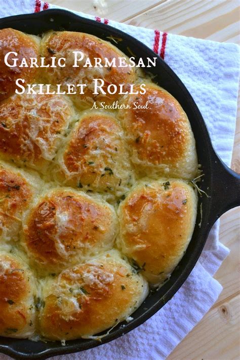Garlic Parmesan Skillet Rolls A Southern Soul