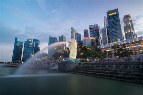 The heat peaks during the summer months in singapore, with an average daily temperature of 27°c (about 81°f). Two Main Answers to the Question: Why Is Singapore Poor?