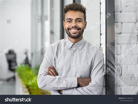 8872 Serious Face Man Indian Images Stock Photos And Vectors Shutterstock