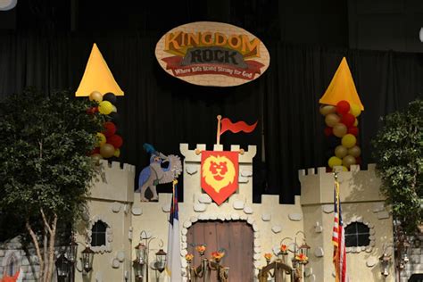 The Sparacino Chronicles Vbs 2013 Kingdom Rock And Our Week