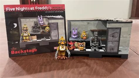 Five Nights At Freddys Backstage Mcfarlane Toys Wchica And