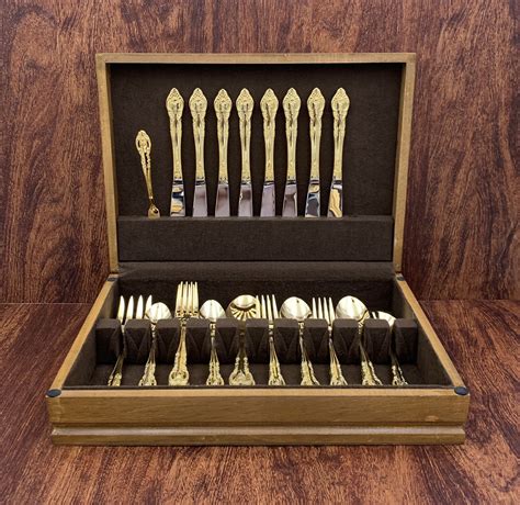 We did not find results for: Gold Flatware set with silverware chest, service for 8, serving pieces, elegant gold plated ...