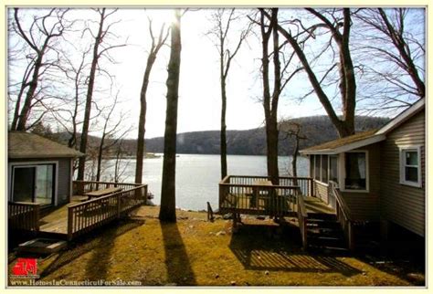 Danbury Ct Waterfront Cottages For Sale 27 Musnug Rd