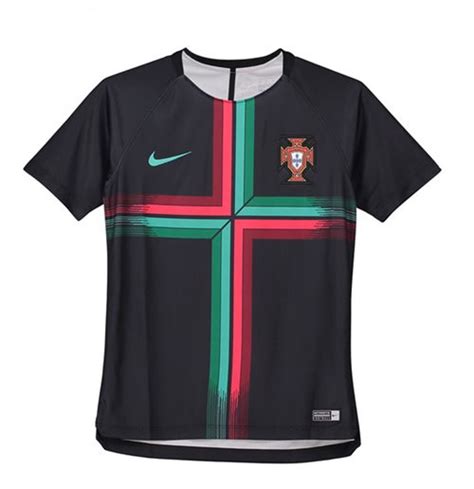 Risultati calcio portogallo in tempo reale. Acquista T-shirt Portogallo calcio 2018-2019 (Nero) Originale