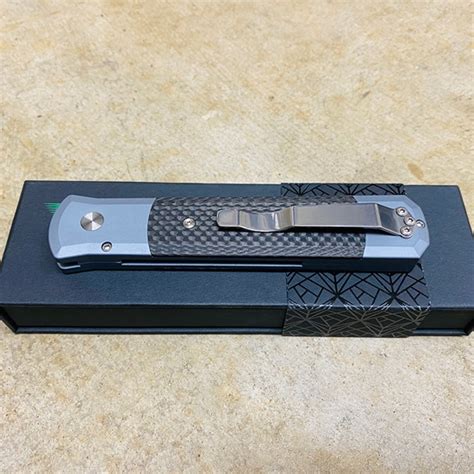 Protech 900cf Godfather Satin 4 Solid Carbon Fiber Inlays Automatic Knife