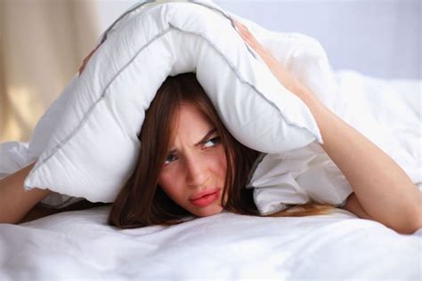 قلة النوم ومدى تاثيره على صحتك واسبابه والعلاج بالاعشاب الطب العربي البديل