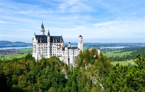 10 Crucial Tips To Visit Neuschwanstein Castle Skillfully And Worry Free