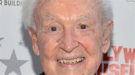 Bob Barker Longtime The Price Is Right Host Dies At 99