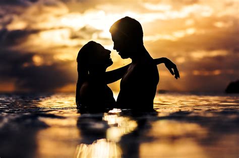 Two People Kissing Silhouette Sunset Hot Sex Picture