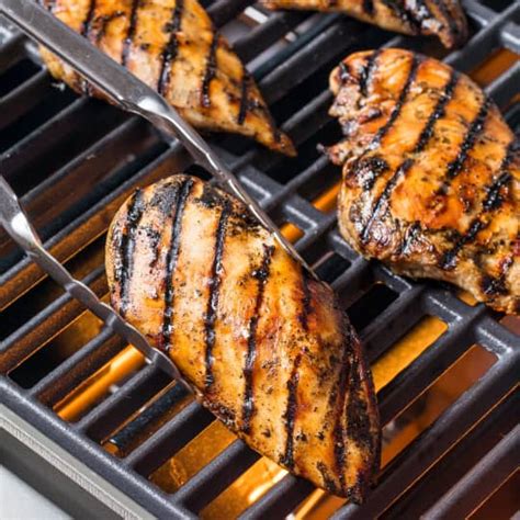 Want to know how to cook grilled chicken to perfection? Grilled Boneless, Skinless Chicken Breasts | Cook's ...