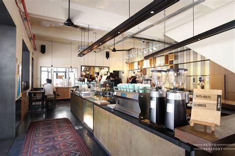 Tender beef slices are drenched. Chye Seng Huat Hardware Coffee Singapore | Coffee ...