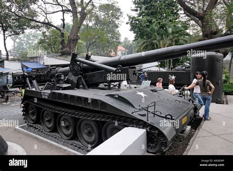 Usa Self Propelled Artillery At War Remnants Museum In Ho Chi Minh City