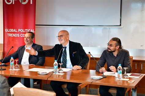Uluslararası politika, diplomasi tarihi, uluslararası iktisat ve uluslararası hukuk. "Uluslararası İlişkiler Öğretisi Çalıştayı" | T.C ...