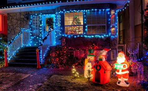 Navidad Cómo Decorar El Exterior De Tu Casa Bekia Hogar