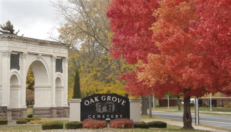 About Oak Grove Cemetery