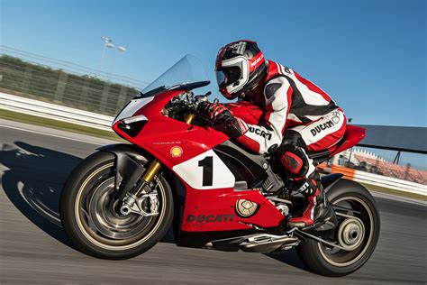 superbike ducati panigale v4 ducati panigale v4 r meet the most powerful road legal the