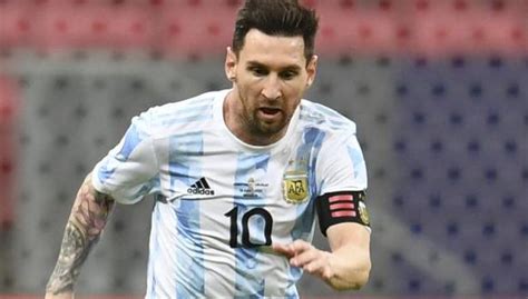 Zaguero de la selección peruana fue el único que no participó de manera activa de los entrenamientos de este. Selección de Argentina: Lionel Messi igualó el récord de ...