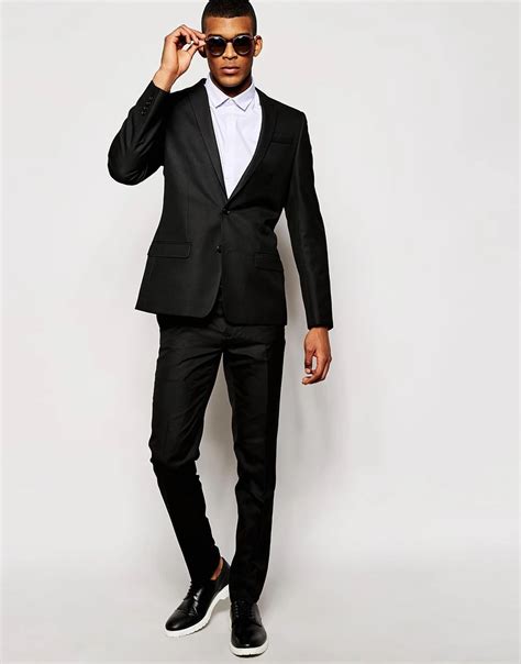 Custom Made Black Mens Suits Peaked Wedding Suits For Men Slim Fit