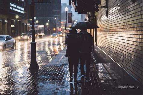 Rainy Day Street Photography In Pittsburgh Photolisticlife