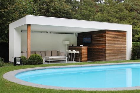 Poolhouse Met Crepi Afwerking Aan Het Zwembad Piscinas Modernas