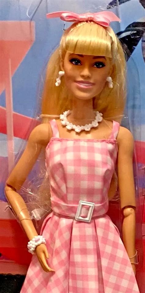 barbie the movie collectible doll margot robbie as barbie
