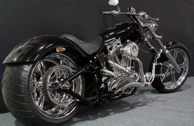 Building a straight motorcycle frame is critical for the performance and safety of any custom chopper or motorcycle. How to Build Your Own Motorcycle or Chopper Yourself