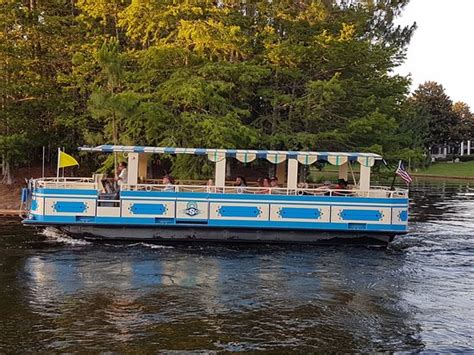 As for the boat to disney springs, this is not as big a perk as some people make it out to be. Boat to Disney Springs - Picture of Disney's Port Orleans ...