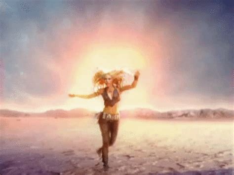 Shakira In Whenever Wherever Music Video Shakira Fan Art Fanpop