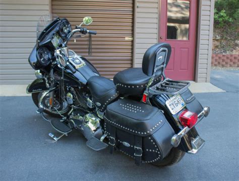 Our detachable harley softail fairings are no exception. Heritage Softail classic -black, fairing