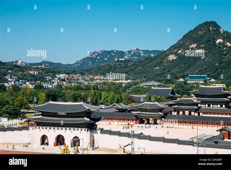 Panoramic View Of Gwanghwamun Gyeongbokgung Palace With Mountain In