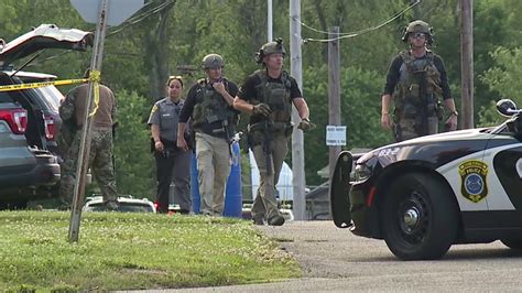 Police Shoot And Kill Suspect After Standoff Chase Through Two
