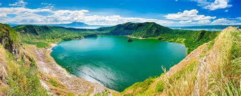 Crater Lake Of Taal Volcano On Taal License Image 71081929 Lookphotos