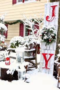 Outdoor Curb Appeal Holiday Decorating Ideas For Christmas