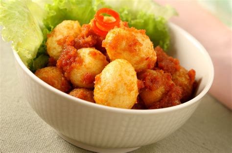 Semur bisa diolah dengan berbagai bahan salah satunya telur puyuh. Resep Masakan Telur Puyuh Pedas ~ Resep Manis Masakan ...