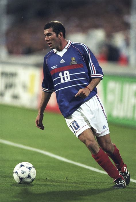 Zinedine Zidane vs. Brazil, 1998 - Read Football