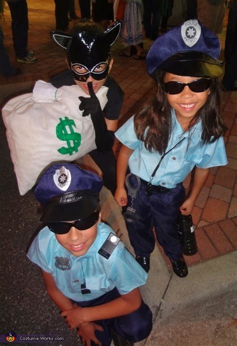 Cops And Robbers Halloween Costumes Photo 45